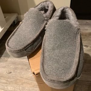 UGG Men slippers suede grey, Men size 9